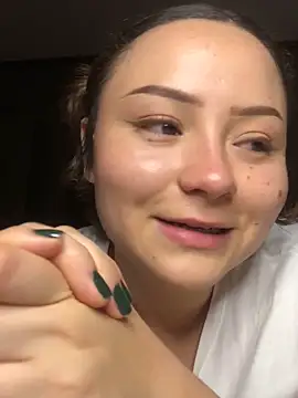 Snapshot of karlahush chatting on October 2025 03:56:02 AM karlahush online show from October 2025 03:56:02 AM