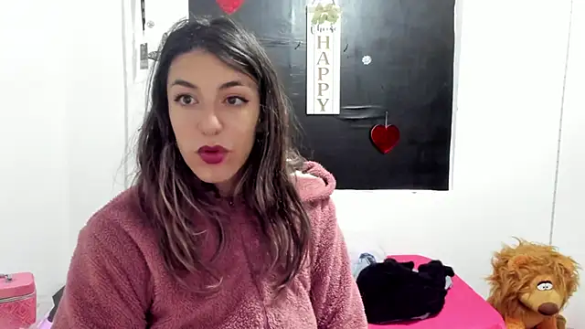 queen-natty online show from March 2025 01:35:02 PM