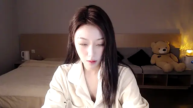 Snapshot of Lucky-baby chatting on December 2024 03:52:01 PM Lucky-baby online show from December 2024 03:52:01 PM