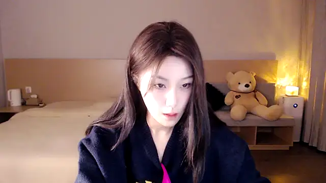 Snapshot of Lucky-baby chatting on December 2024 01:39:02 PM Lucky-baby online show from December 2024 01:39:02 PM