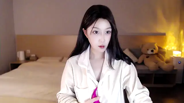 Snapshot of Lucky-baby chatting on January 2025 01:13:01 PM Lucky-baby online show from January 2025 01:13:01 PM