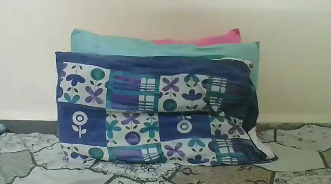 Snapshot of mohit_play chatting on December 2024 10:33:02 AM mohit play online show from December 2024 10:33:02 AM