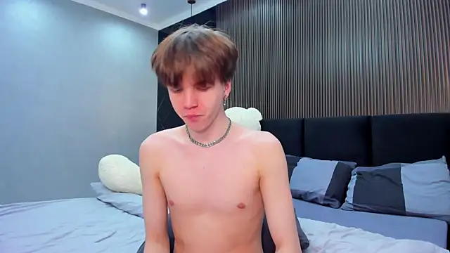 Snapshot of braxiboy chatting on January 2025 04:06:01 PM braxiboy online show from January 2025 04:06:01 PM