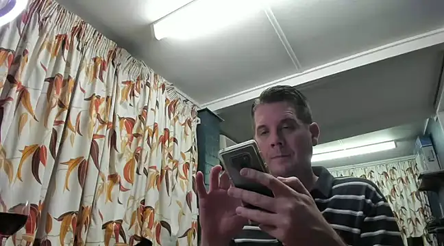 Snapshot of tilobinder chatting on December 2024 12:59:02 PM tilobinder online show from December 2024 12:59:02 PM