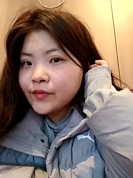 Snapshot of hello098712 chatting on February 2025 01:34:02 AM hello098712 online show from February 2025 01:34:02 AM