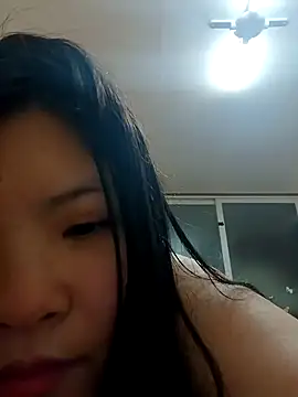 Snapshot of hello098712 chatting on February 2025 05:22:01 PM hello098712 online show from February 2025 05:22:01 PM