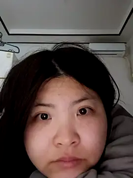 Snapshot of hello098712 chatting on March 2025 07:12:02 AM hello098712 online show from March 2025 07:12:02 AM