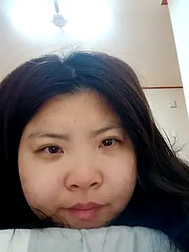 Snapshot of hello098712 chatting on March 2025 09:45:02 AM hello098712 online show from March 2025 09:45:02 AM