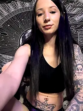 MissMidnightUK online show from December 2025 10:25:01 PM