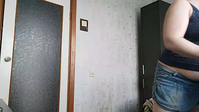 EdithManning online show from June 2026 06:37:02 AM