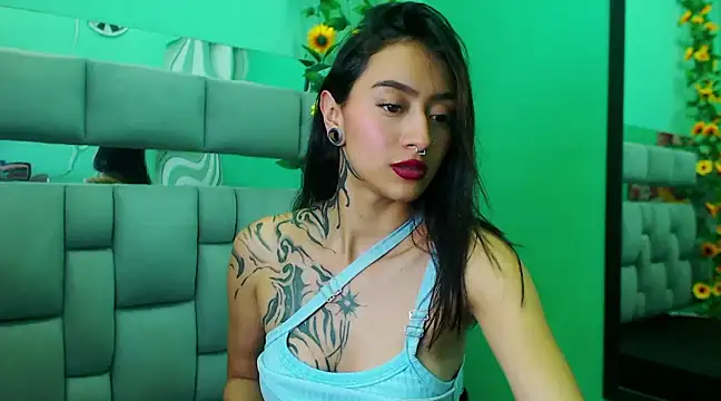 Snapshot of Miaa_Thopmson chatting on March 2025 10:31:02 PM Miaa Thopmson online show from March 2025 10:31:02 PM