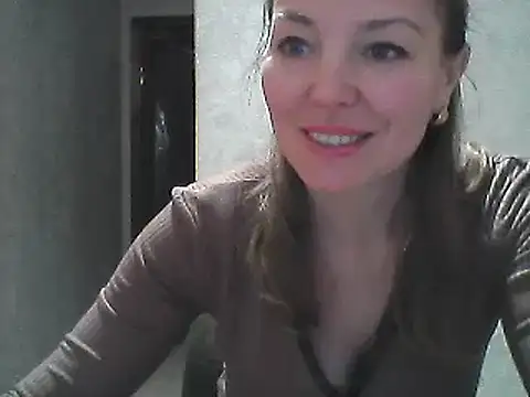Snapshot of VselenaSun402 chatting on January 2025 01:06:02 PM VselenaSun402 online show from January 2025 01:06:02 PM