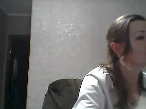 Snapshot of VselenaSun402 chatting on January 2025 11:43:01 AM VselenaSun402 online show from January 2025 11:43:01 AM