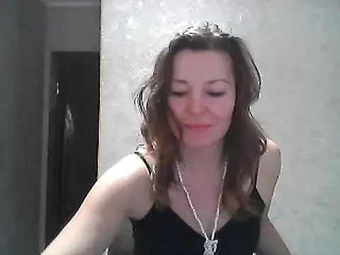 Snapshot of VselenaSun402 chatting on January 2025 08:07:02 AM VselenaSun402 online show from January 2025 08:07:02 AM