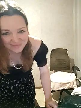 Snapshot of VselenaSun402 chatting on February 2025 03:21:01 PM VselenaSun402 online show from February 2025 03:21:01 PM