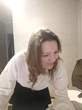 Snapshot of VselenaSun402 chatting on February 2025 12:33:01 PM VselenaSun402 online show from February 2025 12:33:01 PM