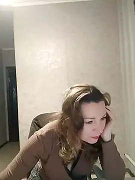 Snapshot of VselenaSun402 chatting on February 2025 09:24:02 AM VselenaSun402 online show from February 2025 09:24:02 AM