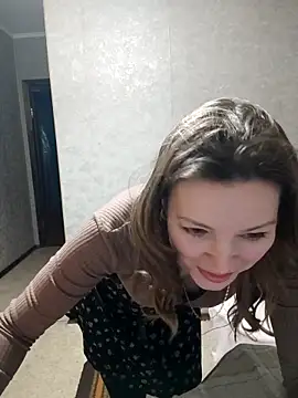 Snapshot of VselenaSun402 chatting on February 2025 02:14:02 PM VselenaSun402 online show from February 2025 02:14:02 PM