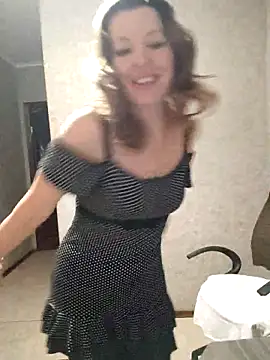 Snapshot of VselenaSun402 chatting on March 2025 01:49:01 PM VselenaSun402 online show from March 2025 01:49:01 PM