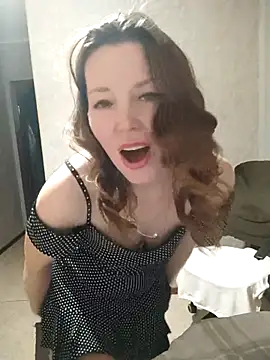 Snapshot of VselenaSun402 chatting on March 2025 04:00:02 PM VselenaSun402 online show from March 2025 04:00:02 PM