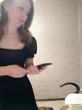 Snapshot of VselenaSun402 chatting on March 2025 05:04:01 PM VselenaSun402 online show from March 2025 05:04:01 PM