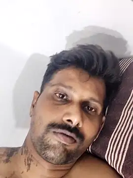Snapshot of Tamildickxxx chatting on May 2026 06:09:01 PM Tamildickxxx online show from May 2026 06:09:01 PM