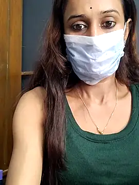 Oleevia online show from November 2025 07:46:02 AM