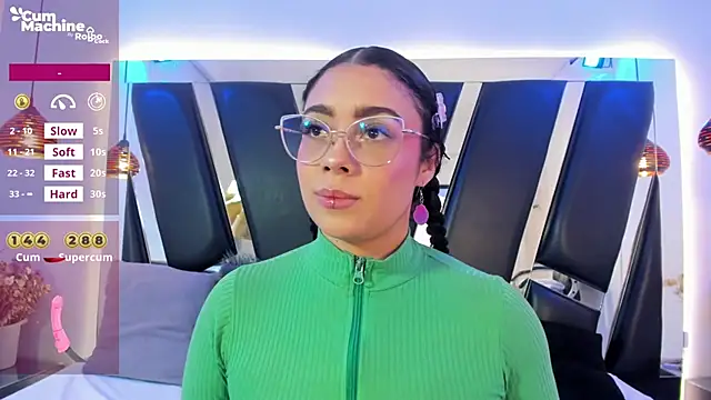 antonelllepiercee online show from November 2025 11:31:01 AM