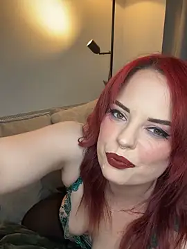 livelovelanaUk online show from March 2026 08:15:01 PM