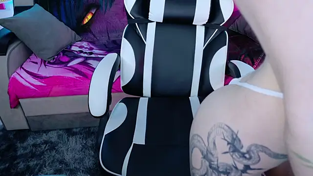 Aurora Natsuki online show from November 2025 10:59:02 AM