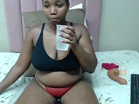 Snapshot of SexyRider200 chatting on December 2024 08:07:02 PM SexyRider200 online show from December 2024 08:07:02 PM