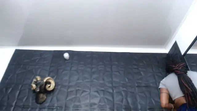 Hanna Fox 69 online show from December 2025 07:56:02 AM