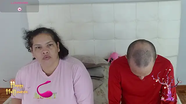 Snapshot of Candy_and_Jh0n chatting on October 2025 07:25:02 PM Candy and Jh0n online show from October 2025 07:25:02 PM