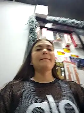 rapunzel069 online show from December 2025 03:50:01 PM