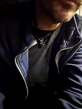 Snapshot of Pumpndeep chatting on November 2025 07:56:01 PM Pumpndeep online show from November 2025 07:56:01 PM