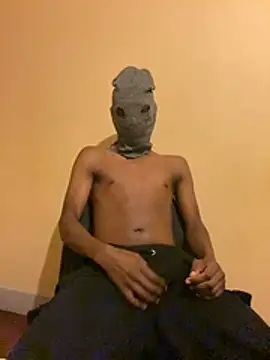 Nicho172 online show from April 2026 06:05:02 PM