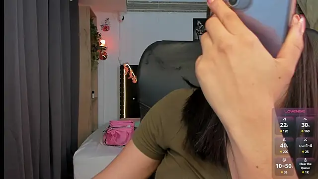 emilyrouxe online show from March 2025 07:14:02 PM