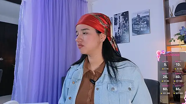 emilyrouxe online show from September 2025 01:56:02 PM