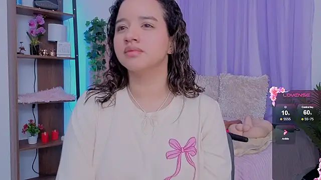 Snapshot of emilyrouxe chatting on March 2026 03:08:01 PM emilyrouxe online show from March 2026 03:08:01 PM