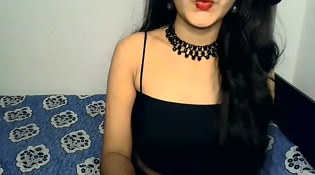 SUZY FROMUS online show from January 2025 11:59:01 AM