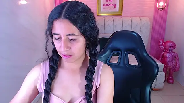 Snapshot of paris_sub1_ chatting on October 2025 12:53:02 PM paris sub1 online show from October 2025 12:53:02 PM