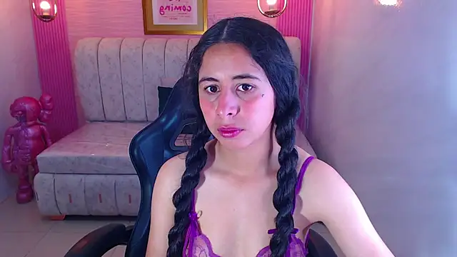 Snapshot of paris_sub1_ chatting on October 2025 01:02:02 PM paris sub1 online show from October 2025 01:02:02 PM