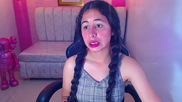 Snapshot of paris_sub1_ chatting on November 2025 01:11:02 PM paris sub1 online show from November 2025 01:11:02 PM