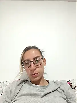 Snapshot of Melinaa-sex chatting on December 2024 06:57:01 PM Melinaa-sex online show from December 2024 06:57:01 PM