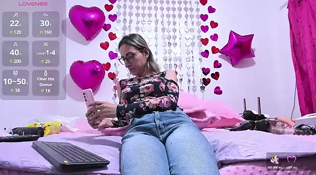 Snapshot of Melinaa-sex chatting on February 2025 07:10:02 PM Melinaa-sex online show from February 2025 07:10:02 PM