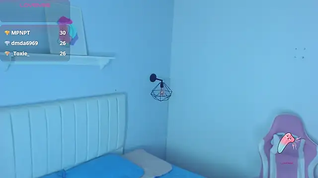 Thalia-megg online show from December 2024 11:33:01 AM