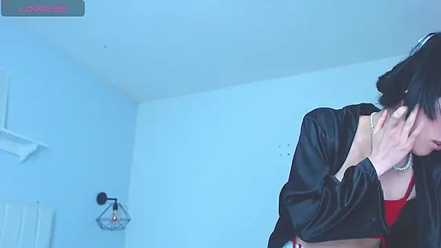 Thalia-megg online show from December 2024 11:41:01 AM