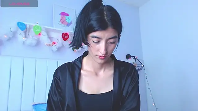 Thalia-megg online show from December 2024 11:34:01 AM