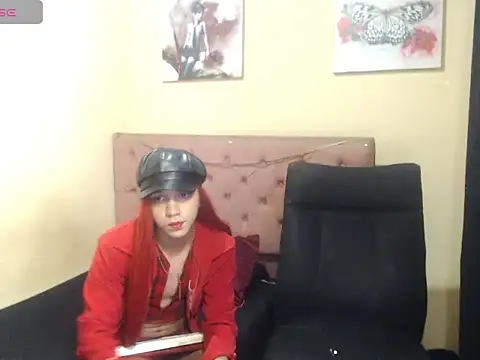 Angiee Ts online show from October 2025 12:42:02 PM