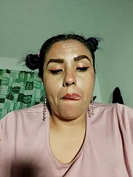 Viiooleetaas online show from March 2025 11:33:01 PM